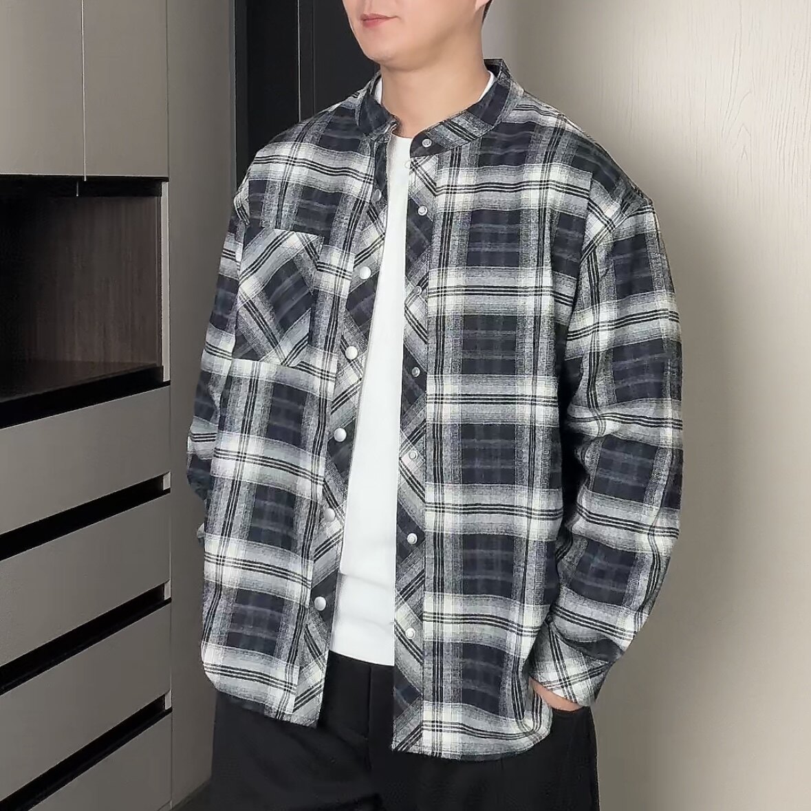 大码男士格子衬衫加肥加大宽松百搭痞帅炸街高级感长袖衬衣外套潮