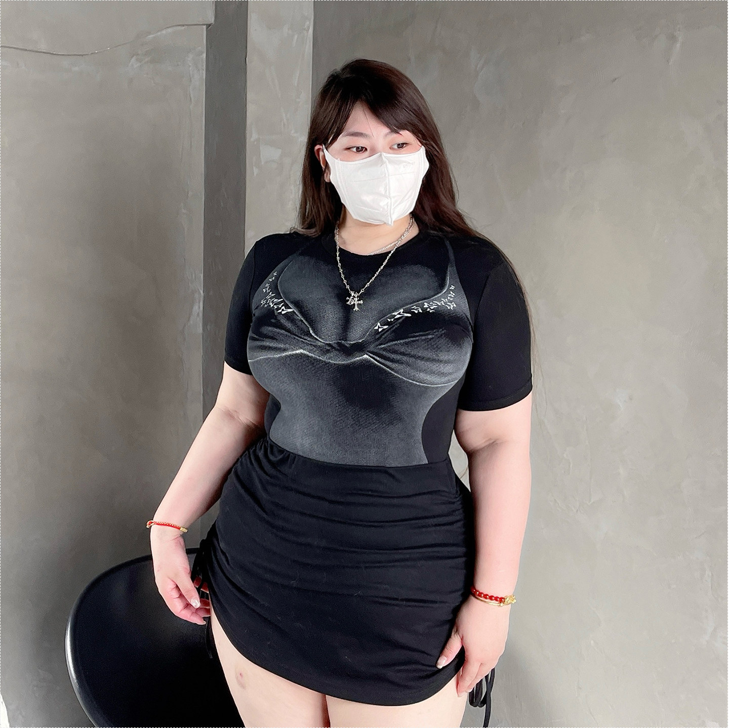 大码女装立体感圆领T恤