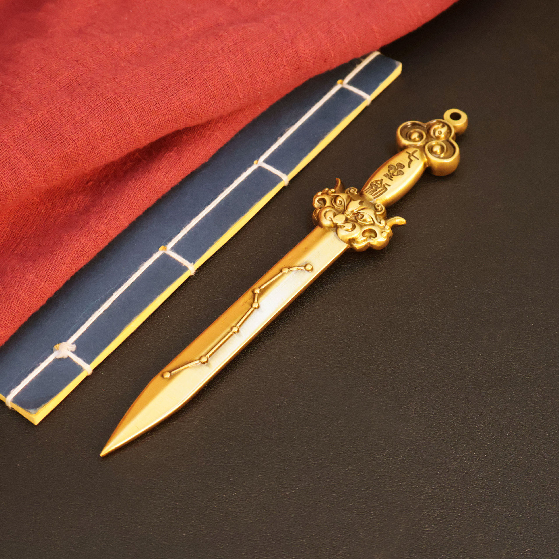 黄铜貔貅七星剑道法器全铜纯手工