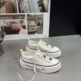 IDO女鞋2026新款春款真皮钻扣白色厚底小白鞋女鞋子板鞋女百搭爆