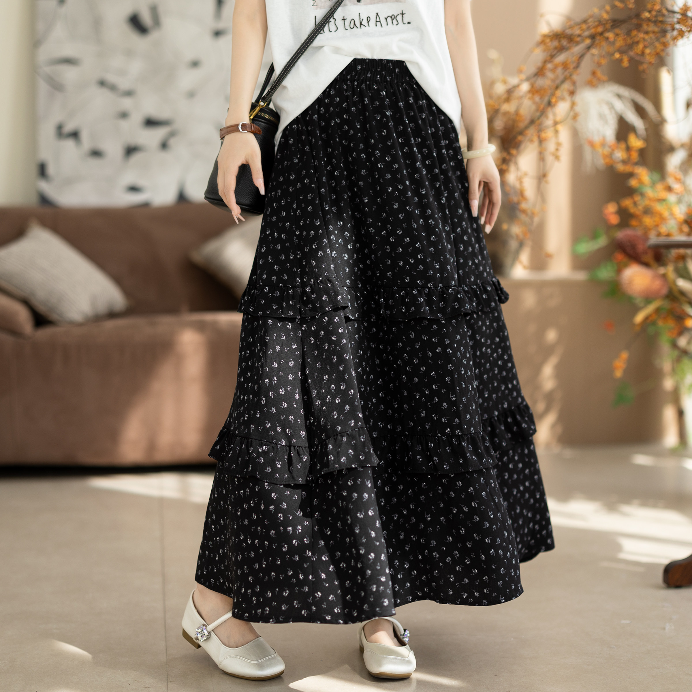 咖咪羽黑色碎花蛋糕半身裙女夏季高腰荷叶边中长款A字大摆长裙
