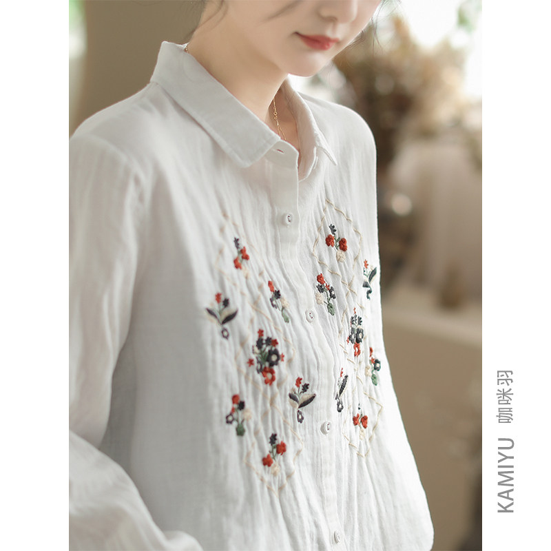咖咪羽衬衫女春秋新款原创休闲刺绣女式上衣白色简约百搭女装开衫