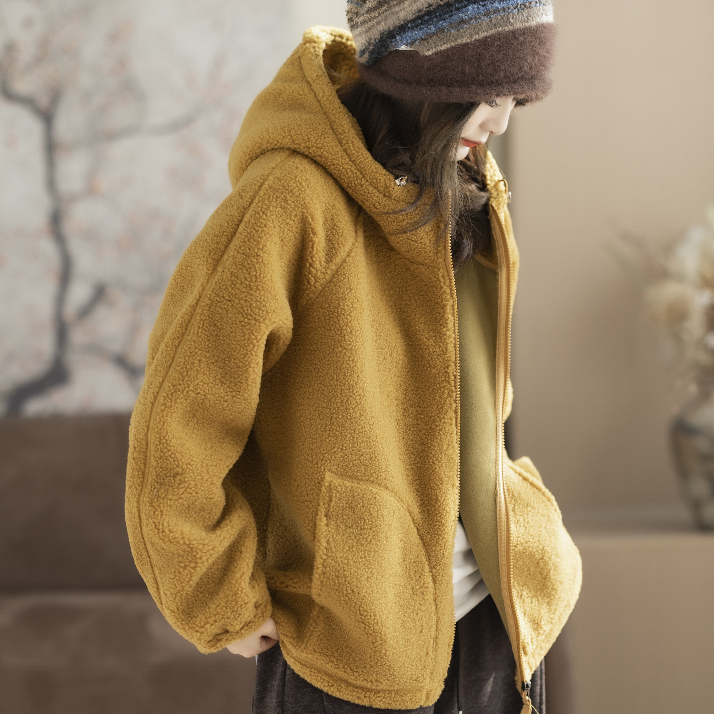 咖咪羽冬季休闲加厚颗粒绒连帽保暖上衣简约防风宽松百搭外套,女装/女士精品,短外套,淘宝优惠券,粉丝福利购,淘宝优惠卷