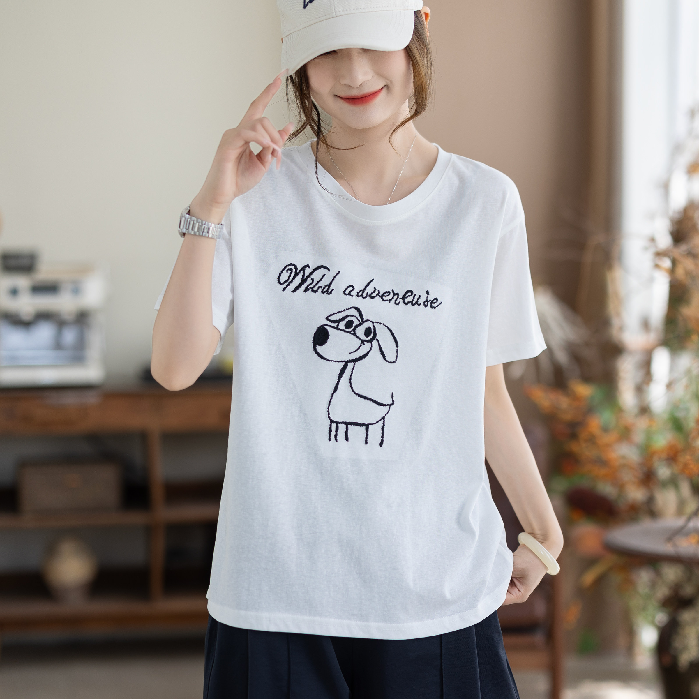 咖咪羽短袖女夏季文艺小狗字母印花 浅灰色圆领宽松休闲上衣T恤女