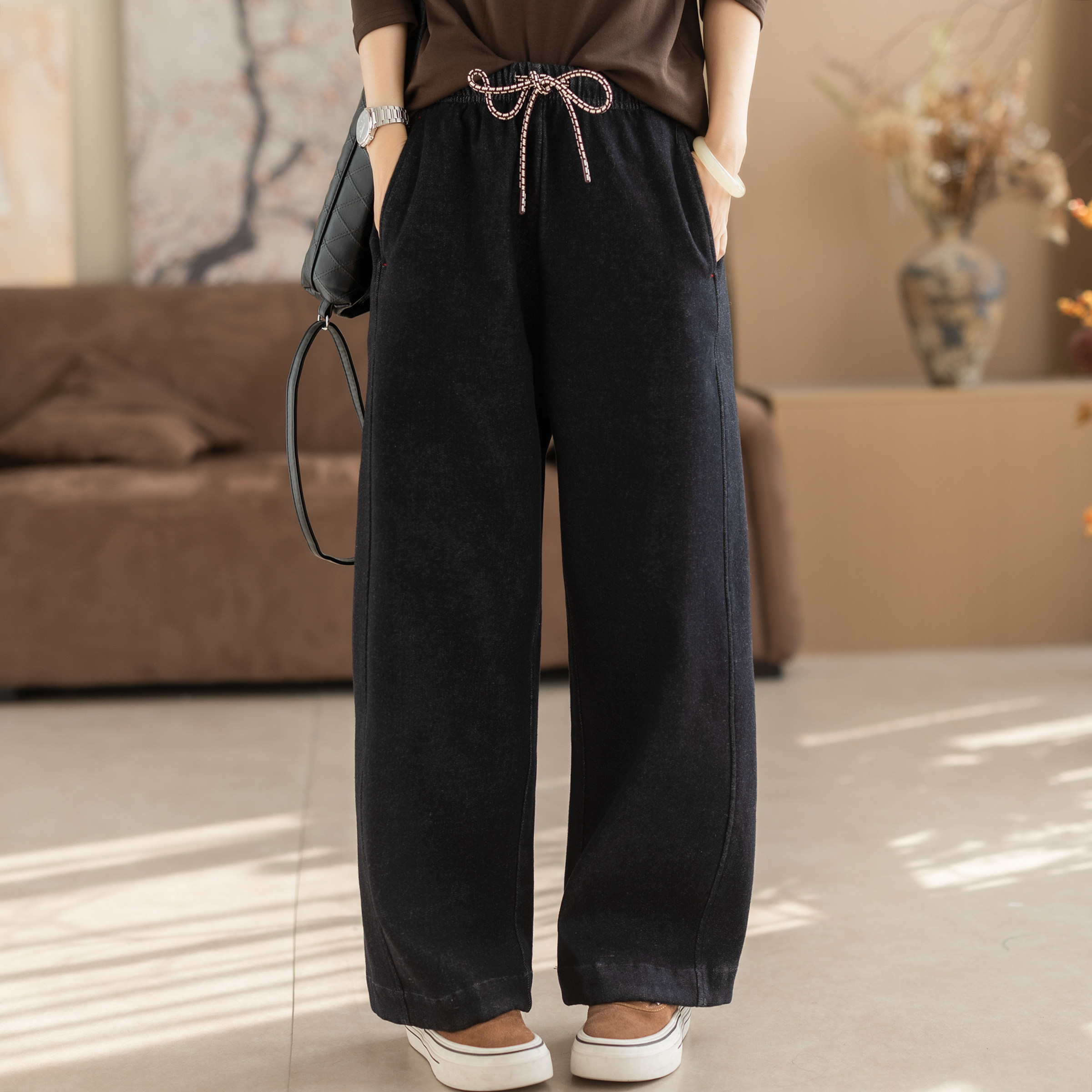 咖咪羽休闲裤女秋冬新款女士加绒直筒流行黑色百搭复古女装裤子厚