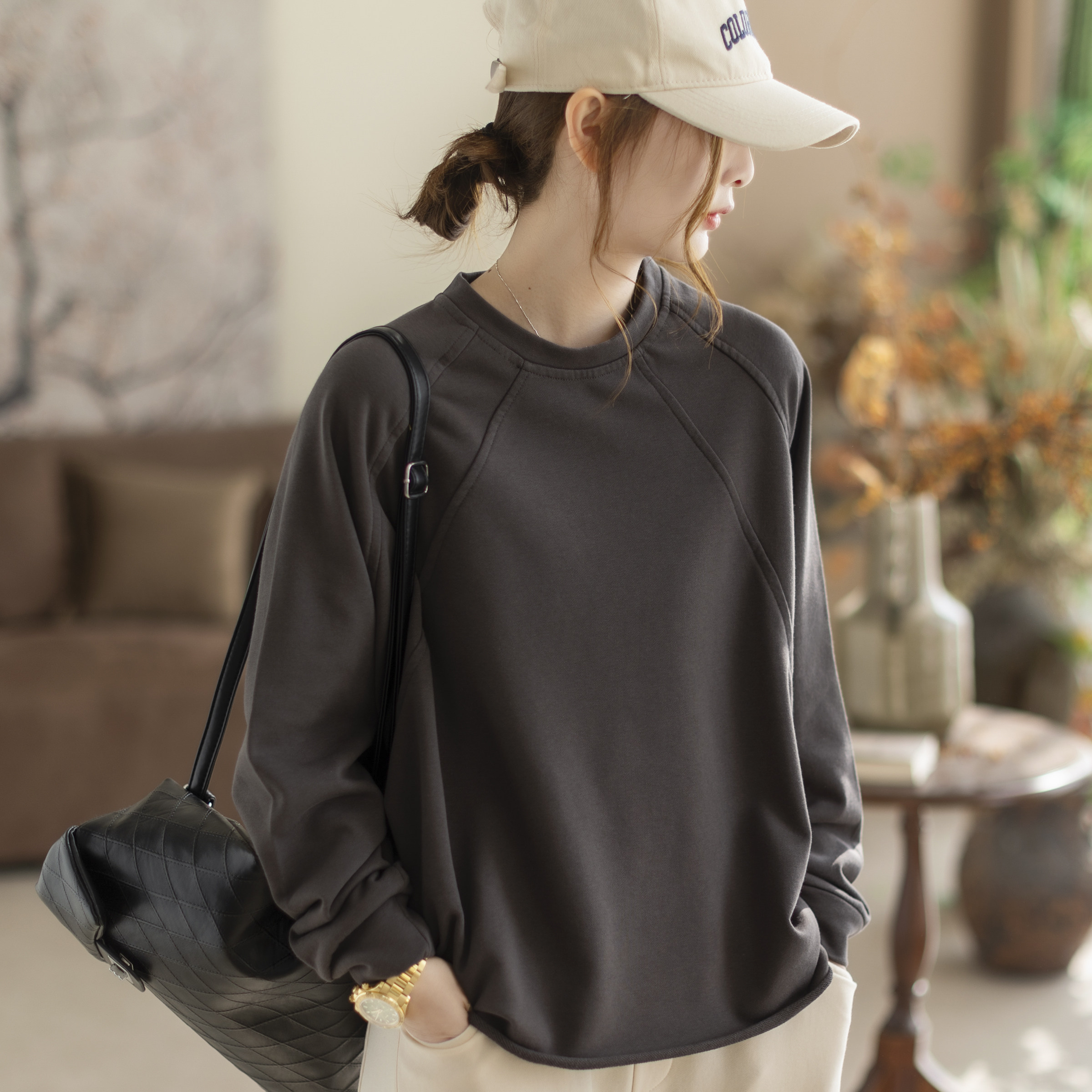 咖咪羽卫衣女春季新款圆领纯色女士棉质宽松通勤气质显瘦女装上衣