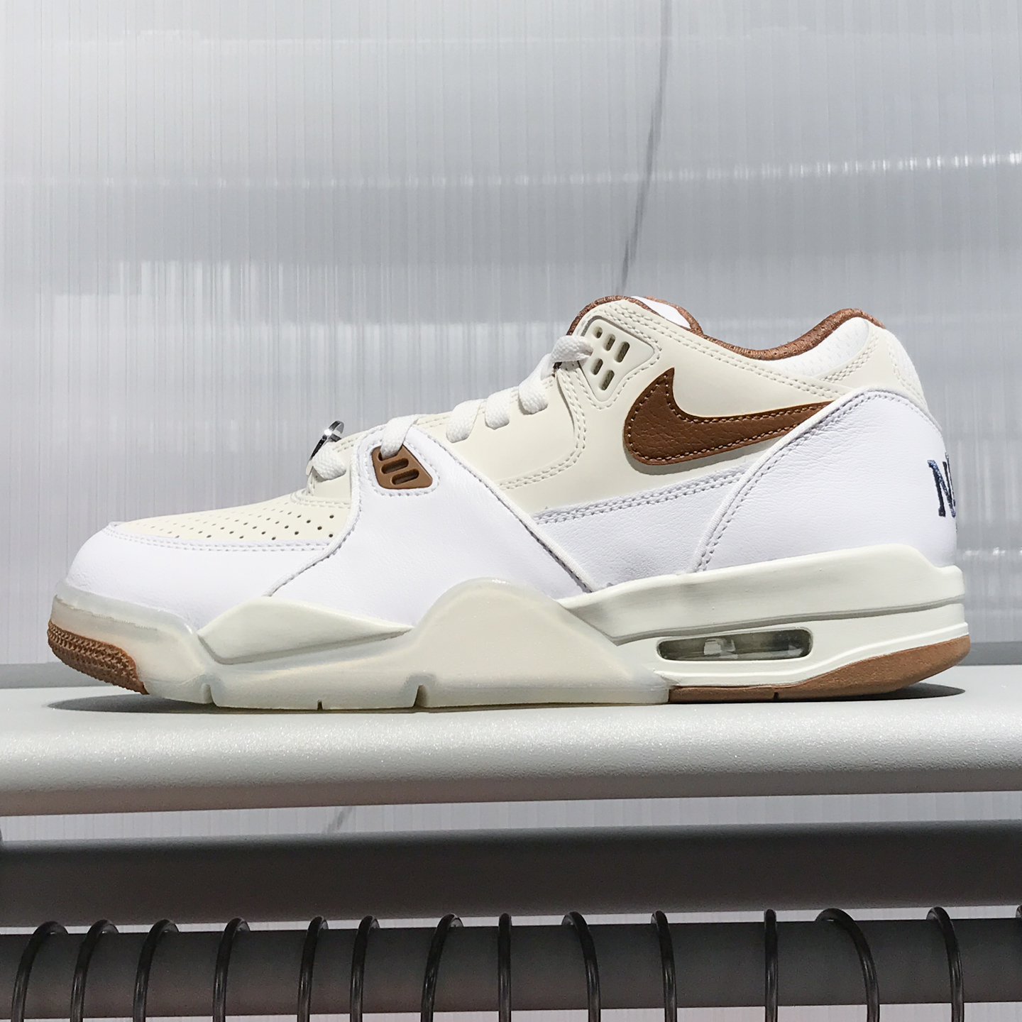 耐克耐高系列男子运动鞋