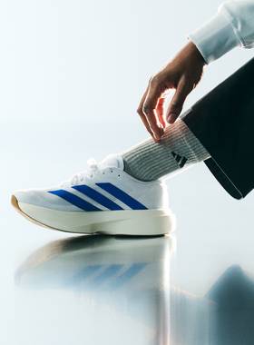 阿迪达斯男鞋2025秋季超轻稳定竞速美学跑步运动鞋 JS4494 KI3381