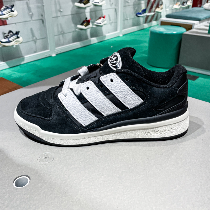 阿迪达斯三叶草男女鞋2025春新款复古经典低帮运动休闲板鞋JS0996