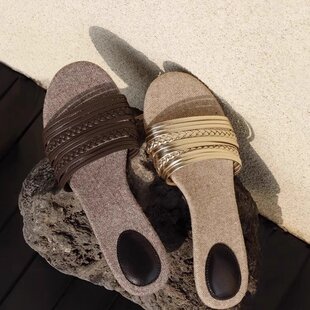 复古露趾凉拖鞋新款百搭软皮一字拖猫跟拖鞋外穿休闲沙滩气质半拖