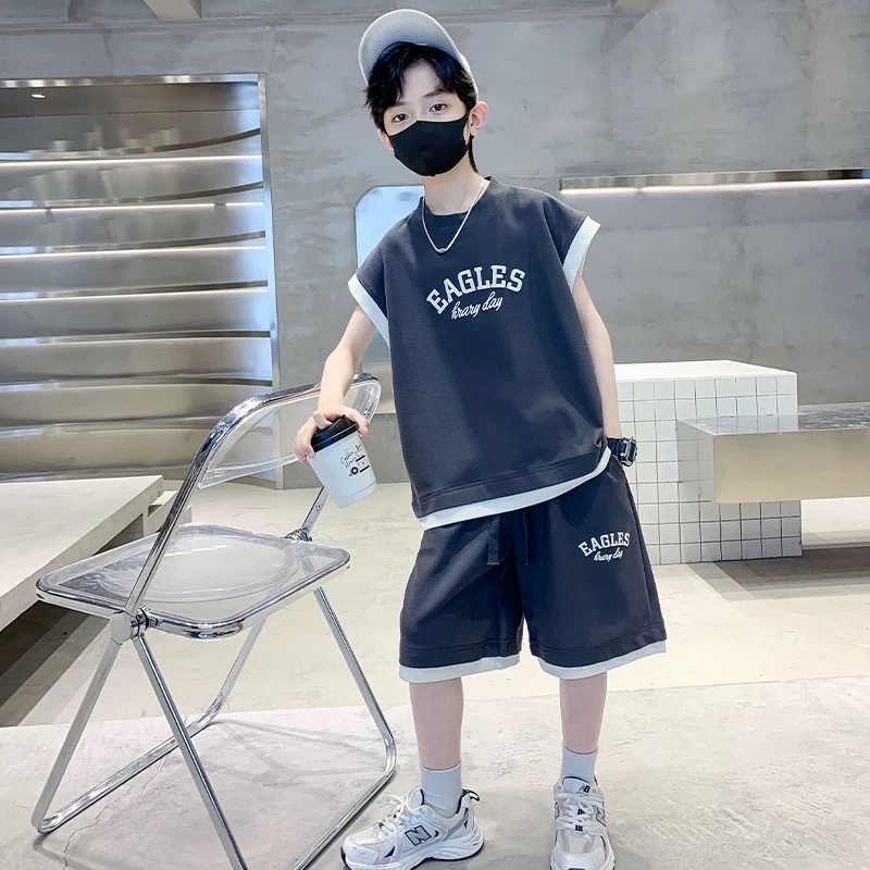 男童酷帅夏装套装新款中大童儿童洋气男孩夏季背心无袖运动潮，童装休闲套装，摩比熊