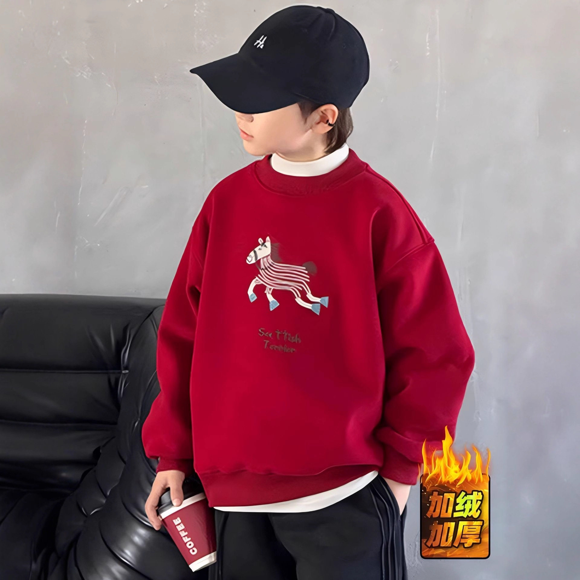 男童款卫衣加绒加厚新款大童冬装一体绒冬季儿童红色上衣，童装卫衣/绒衫，摩比熊