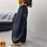 女童净色牛仔裤年秋冬加绒新款中大童刺绣阔腿裤弯刀长裤，童装裤子，摩比熊