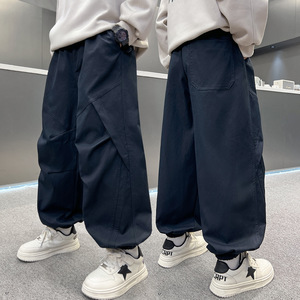 男童春秋款裤子新款中大童潮酷简约束脚裤宽松运动休闲裤，童装裤子，摩比熊