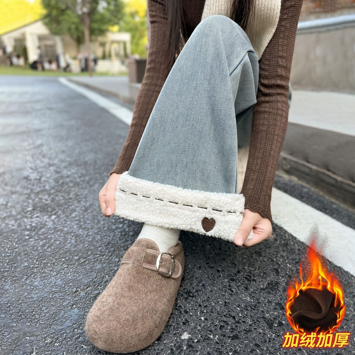 女童加绒牛仔裤新款儿童洋气加厚一体绒保暖窄版阔腿裤冬长裤，童装裤子，摩比熊