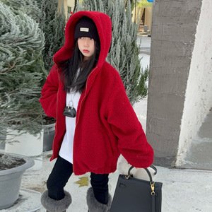 女童冬季加绒毛毛衣外套新款洋气中大童冬装加厚羊羔绒上衣潮，童装外套，摩比熊