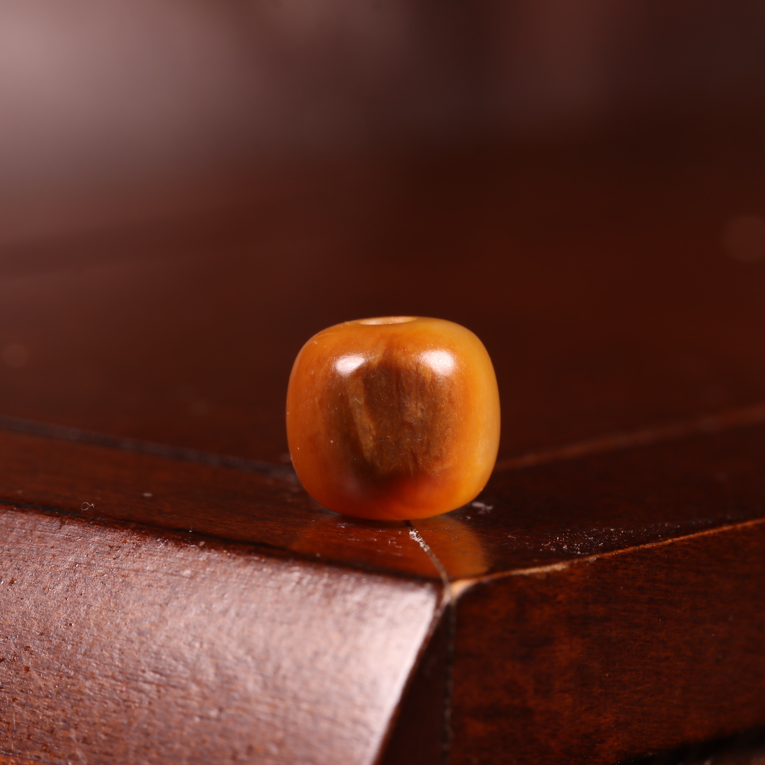 9mm高品质老型珠顶珠新疆和田玉籽料黄沁单珠散珠手链珠子桶珠