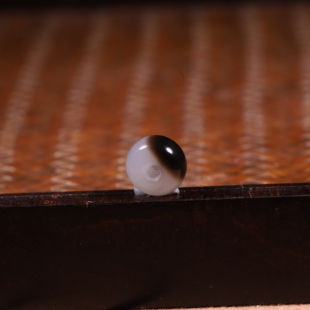 8mm青花隔片新疆和田玉籽料顶珠平安扣手串配珠手链配饰黑白项链