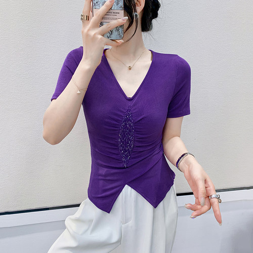性感V领钉珠短袖T恤女夏天新款设计感不规则褶皱上衣收腰显瘦小衫