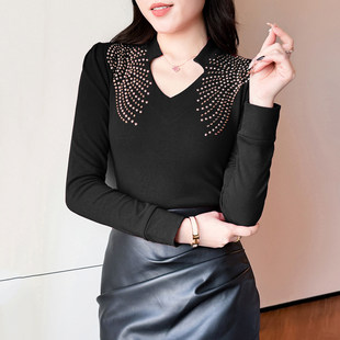 保暖打底衫 高级感钉珠上衣女秋冬欧货性感V领长袖 T恤紧身百搭薄款