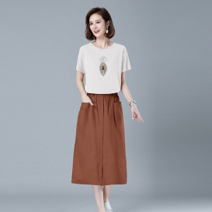 时尚优雅女装套装 简约百搭短袖T恤配高腰长裙 显瘦修身设计,女装套装/套裙,秋牧寒烟