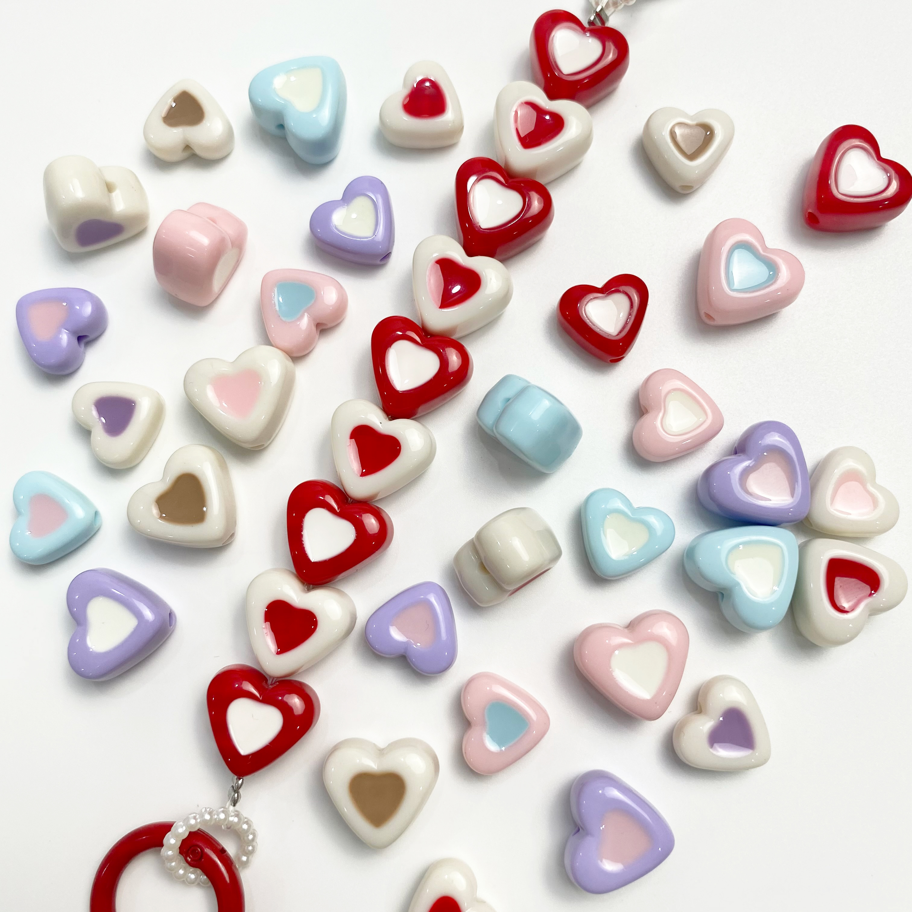 亚克力七彩多色双色爱心好看散珠