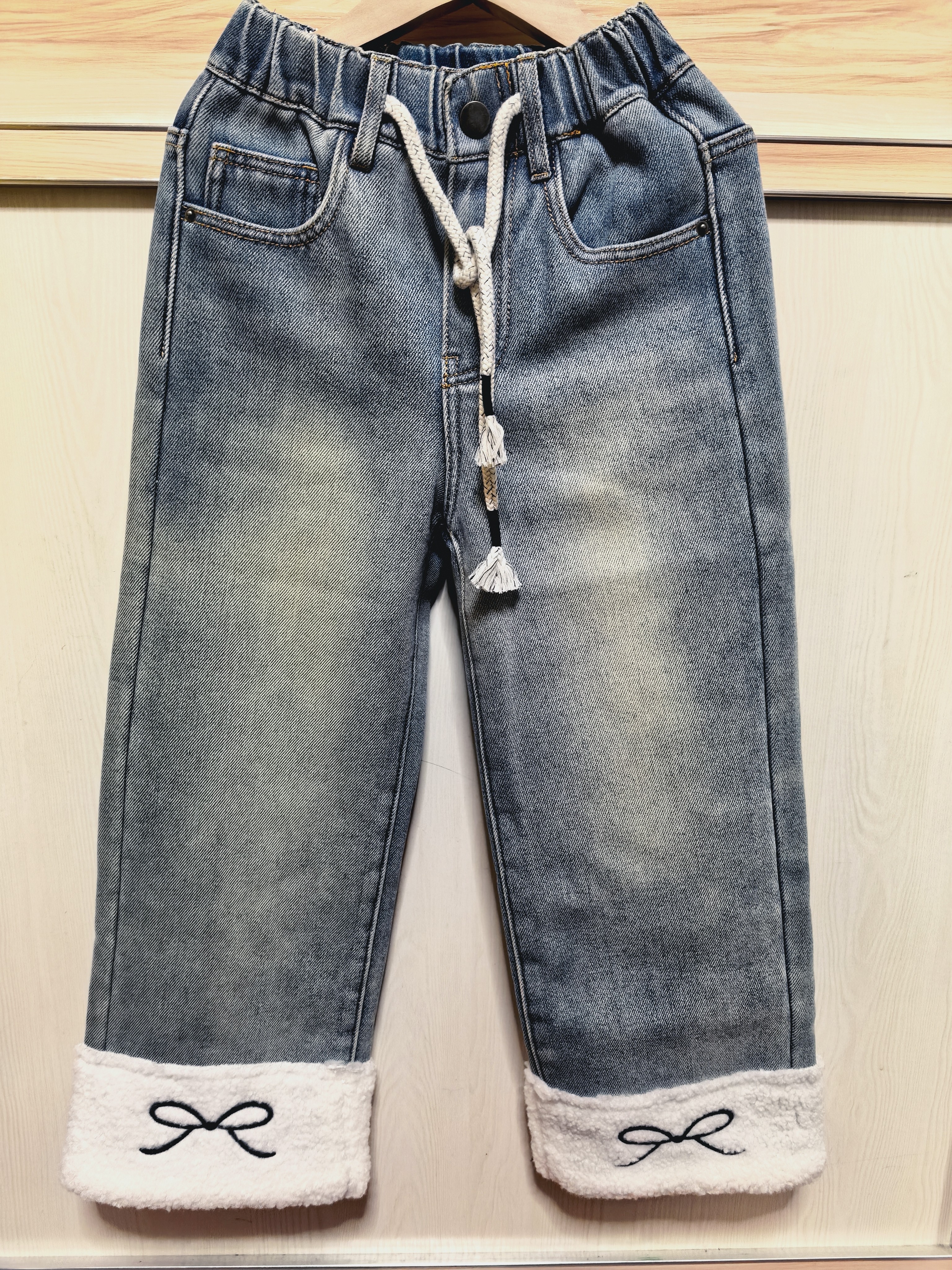 格格家冬季女童加绒牛仔裤中大童