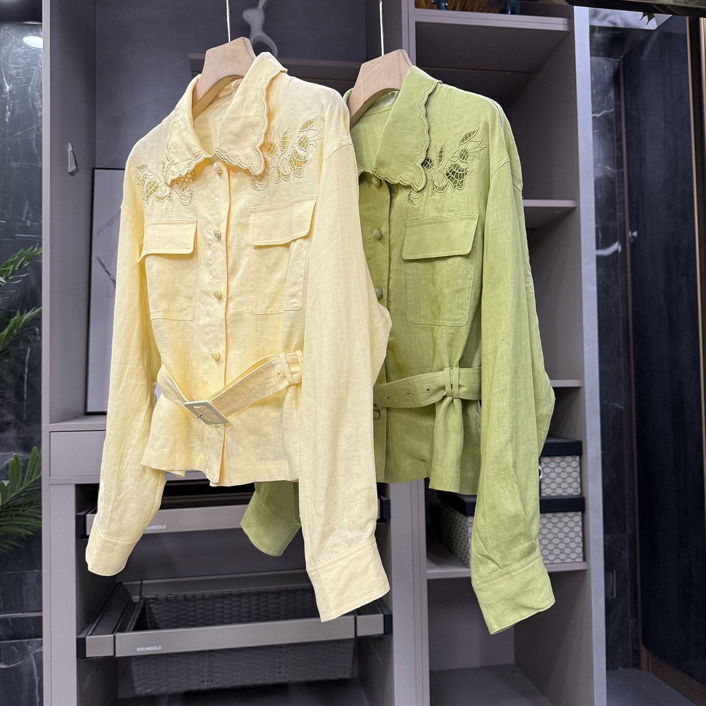 Y单！复古时髦感拉满！亚麻刺绣镂空腰带上衣女  HZ26302~ZY