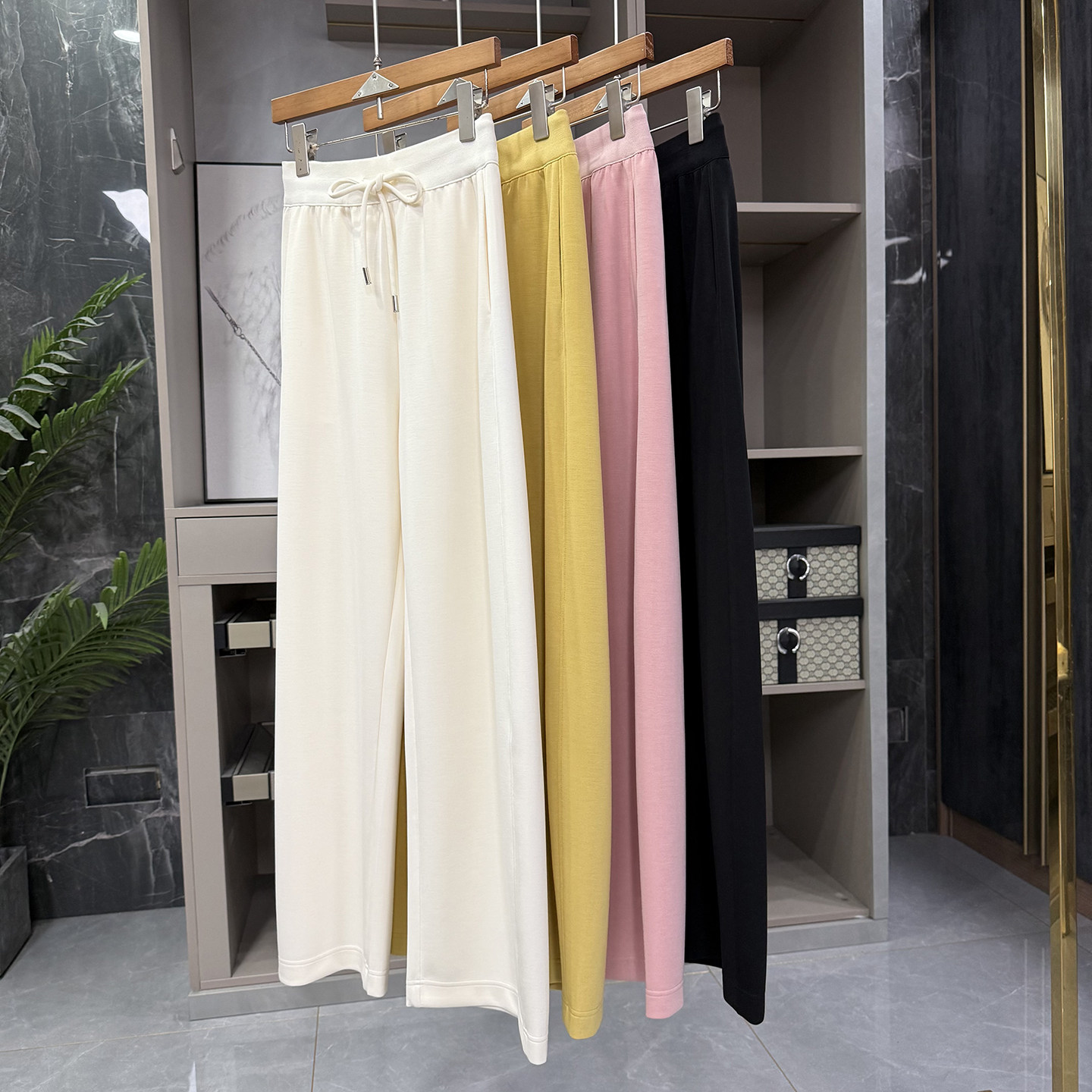 一键解决身材焦虑！含真丝松紧高腰休闲阔腿镰刀裤女88175~ZY