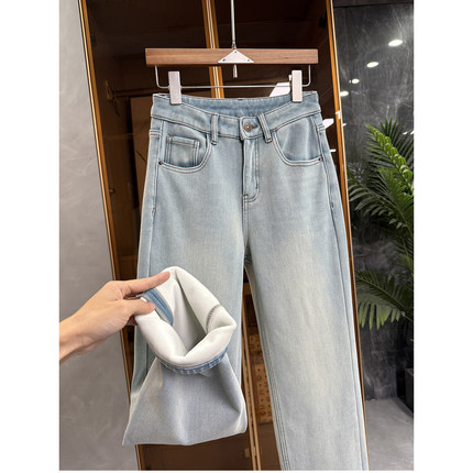 秋冬神裤！一穿就显瘦！做旧加绒牛仔窄版直筒裤女    M618109~JS