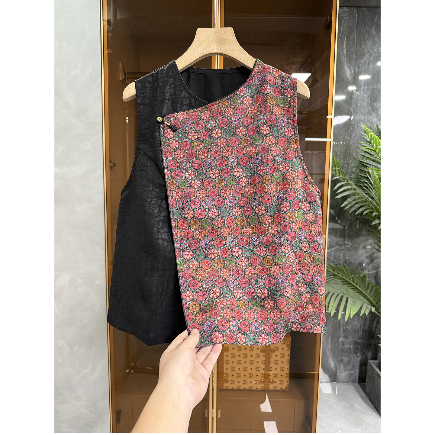 拼接真丝提花龟裂纹香云纱马甲