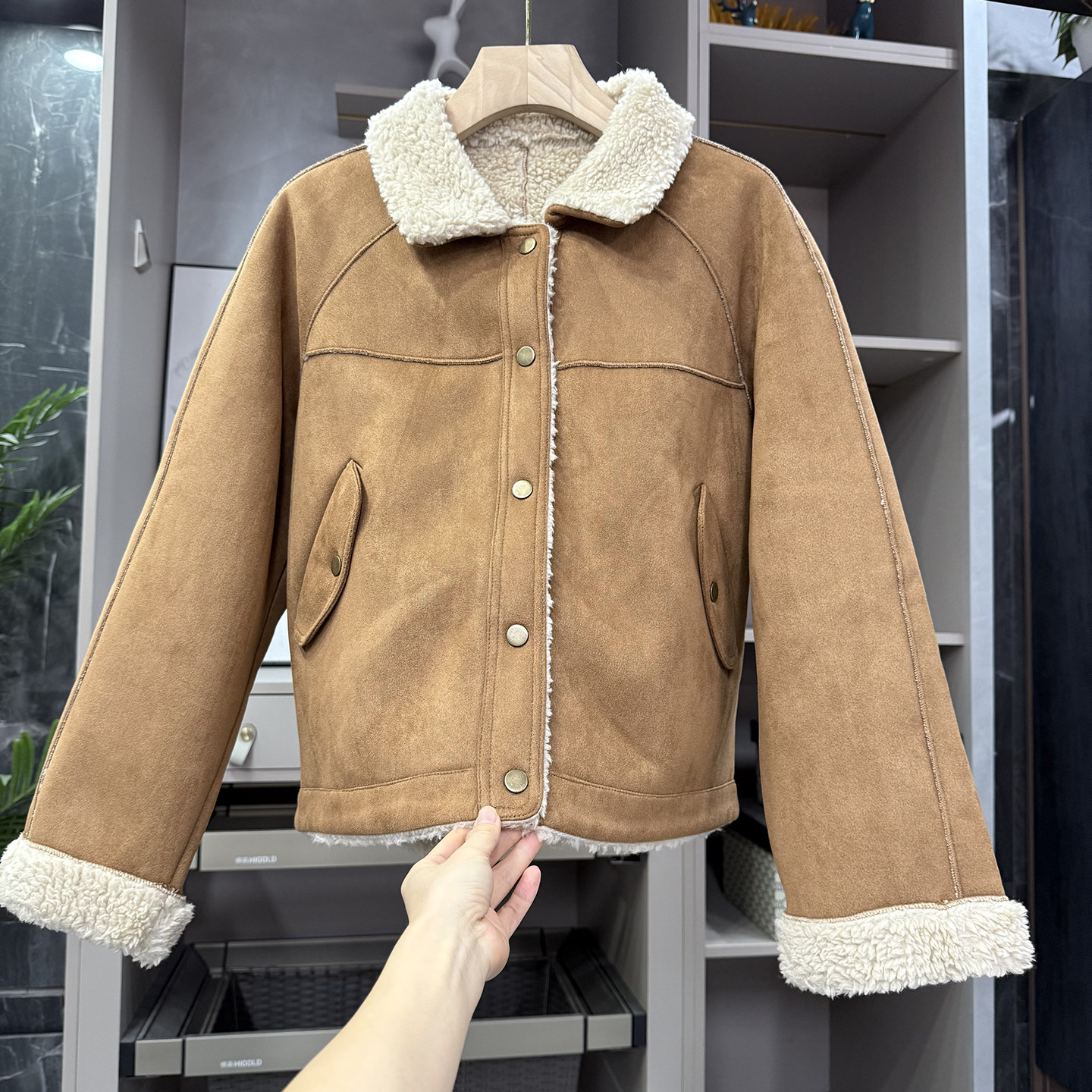 温暖冬季氛围感单品！宽松翻领颗粒绒麂皮绒夹克短外套女 L575~ZY,女装/女士精品,短外套,淘宝优惠券,粉丝福利购,淘宝优惠卷