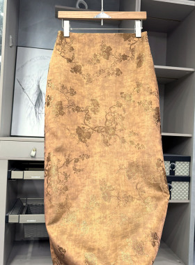 气质翻倍秘籍！新中式！提花高腰包臀后开叉半身裙女  HK1115~ZY