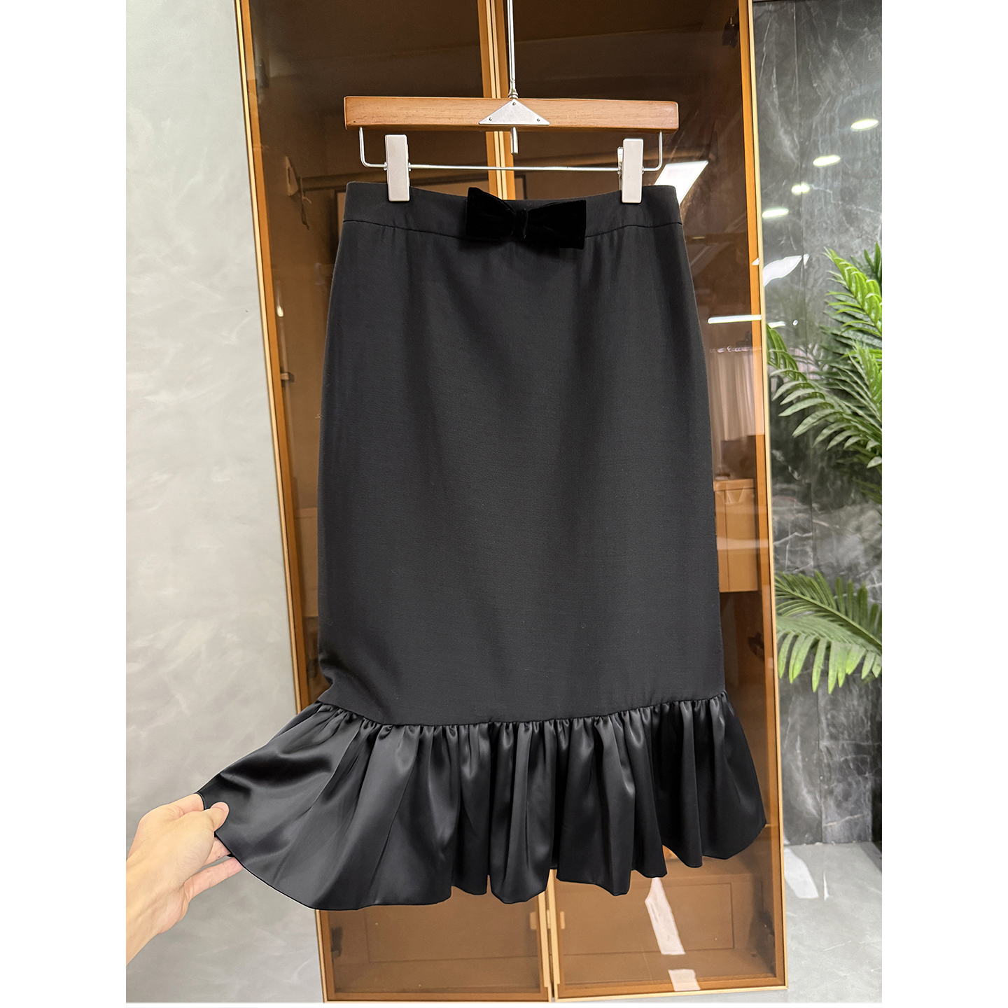 N货！拼接荷叶摆羊毛包臀半身裙