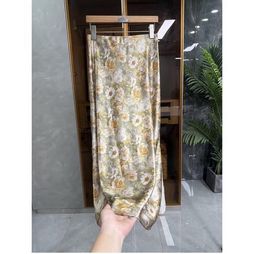 复古油画印花缎面醋酸A字半身裙