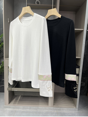 中式！拼刺绣圆领打底衫T恤上衣