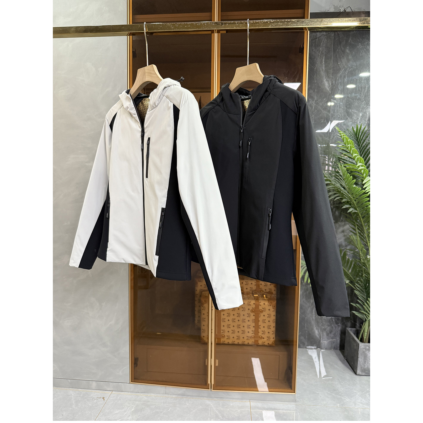 拼接修身白鹅绒羽绒服连帽外套