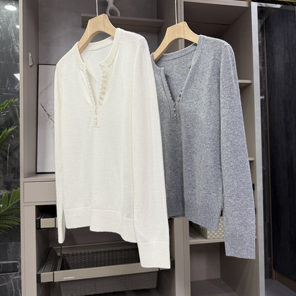 尖货！穿上像被云朵裹住！羊绒V领长袖针织衫上衣女   H66066~ZY