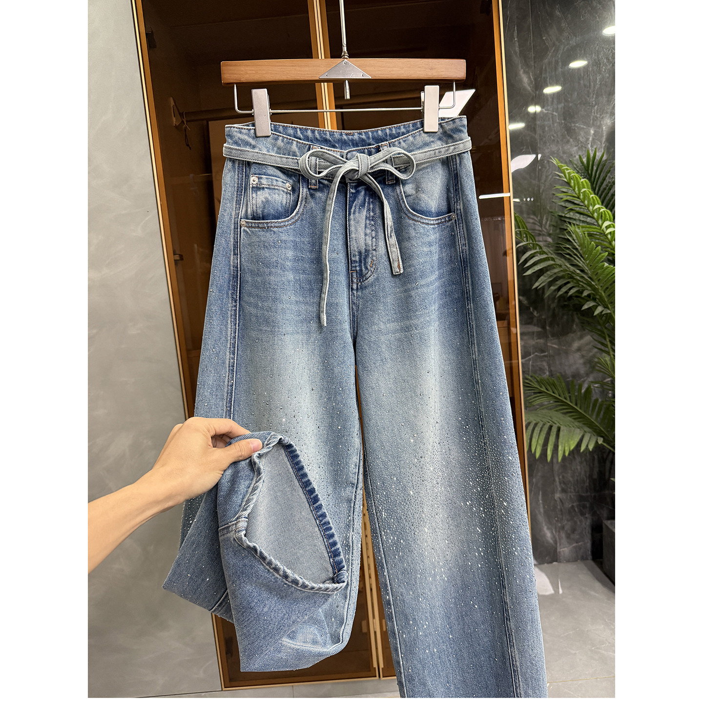 高个子收！INS风！重工烫钻中高腰牛仔阔腿镰刀裤女    96804~JS,女装/女士精品,牛仔裤,淘宝优惠券,粉丝福利购,淘宝优惠卷