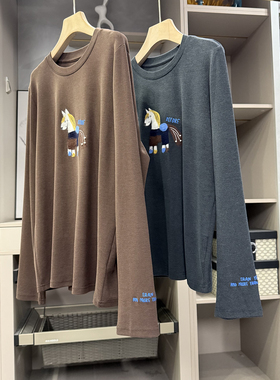 闭眼入！口碑工厂品质！磨毛骏马圆领长袖棉T恤女    SY25562~ZY