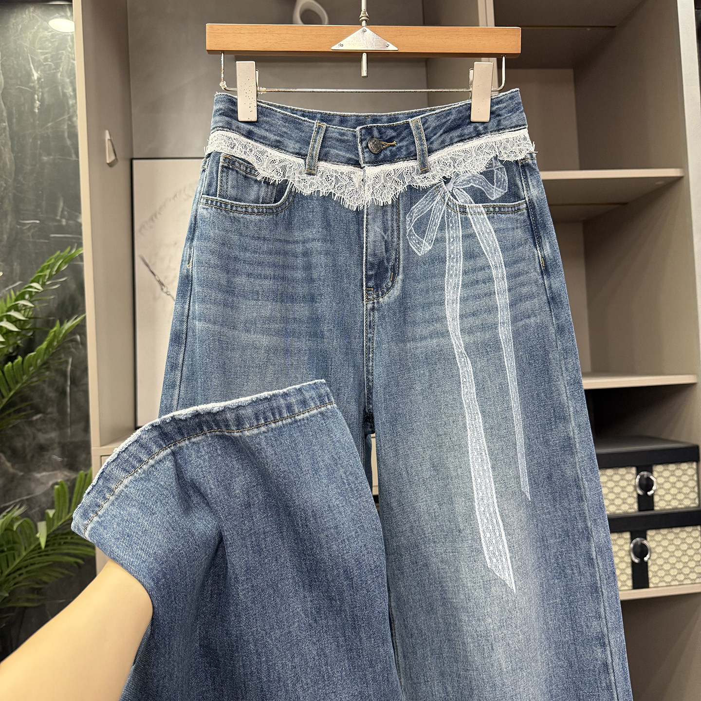 高个子快冲！蕾丝边中高腰印花蝴蝶结牛仔阔腿裤女  FS26107~ZY,女装/女士精品,牛仔裤,淘宝优惠券,粉丝福利购,淘宝优惠卷