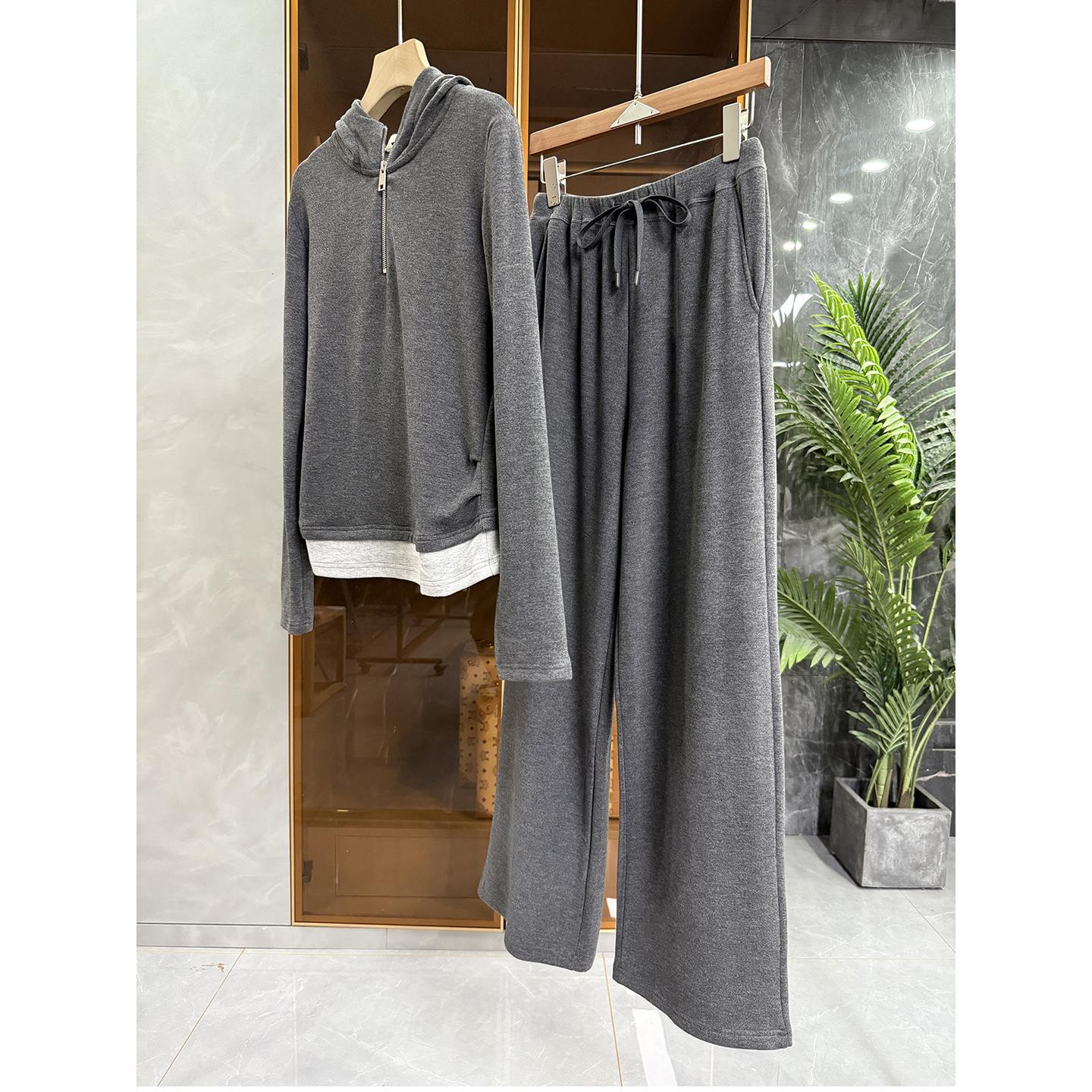 磨毛半开领连帽上衣+长裤套装