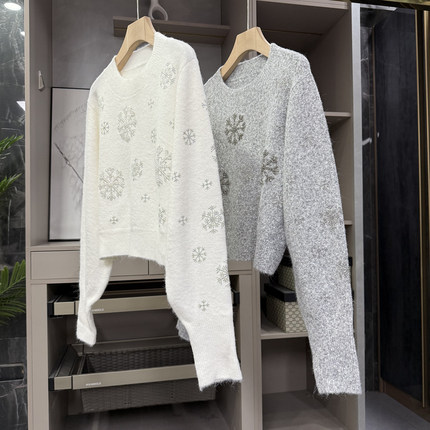 大厂尖货！秋冬氛围感！拉毛烫钻羊毛针织圆领短毛衣女  H5381~ZY