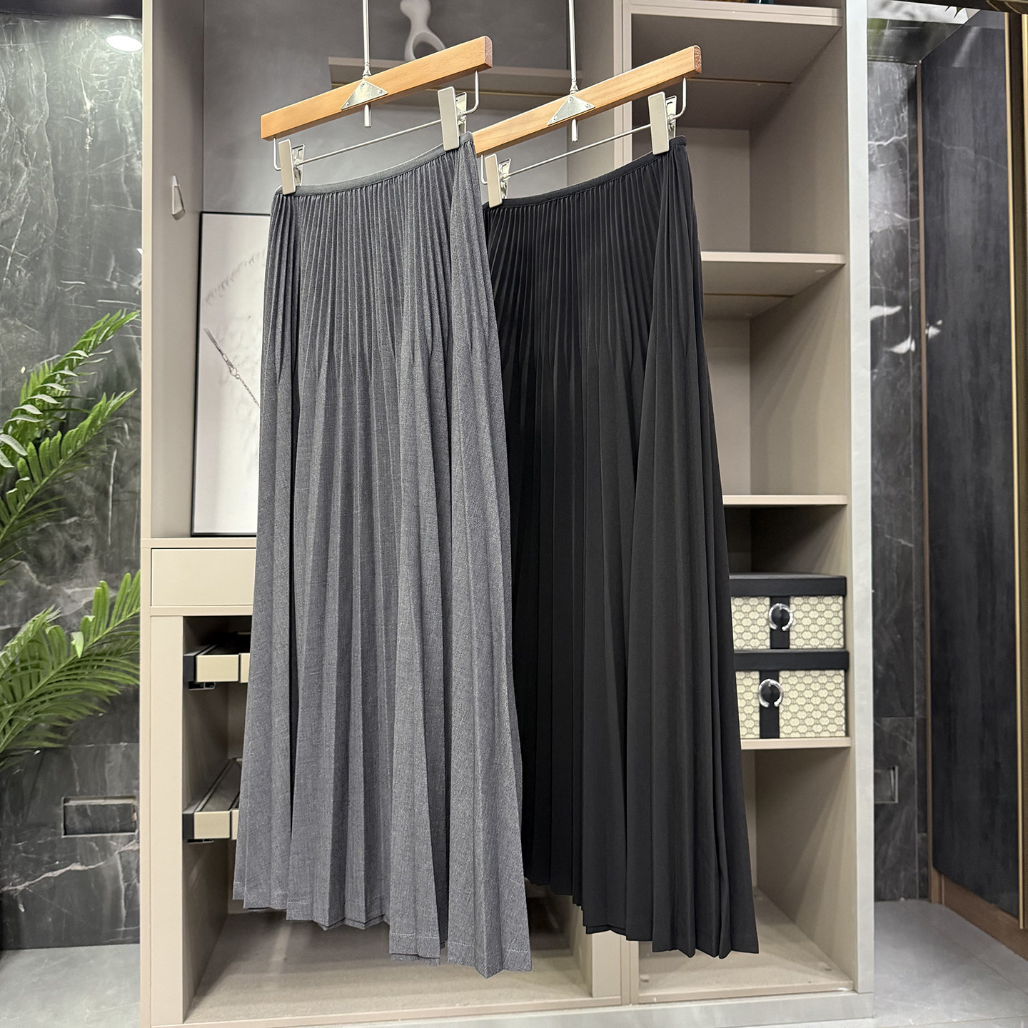 N货！重工百褶羊毛大摆半身裙