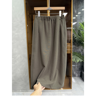 Q货！舒适与显瘦并存！松紧腰后开衩休闲半身裙女    T6331~JS