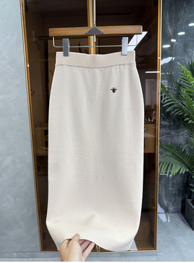 大N货！勾勒3D曲线！羊毛包臀针织高腰半身裙女    D2985~JS