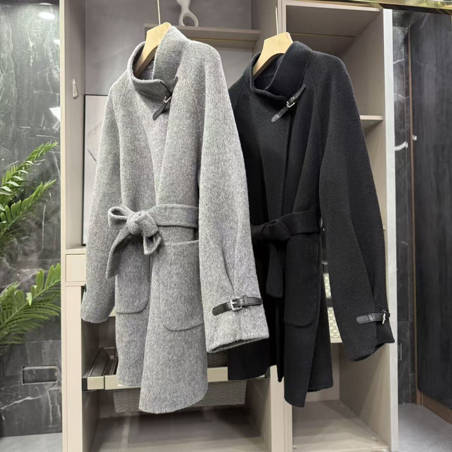 莼尾尖货！宽松骆驼绒羊毛双面呢立领大衣外套女    HM500553~ZY