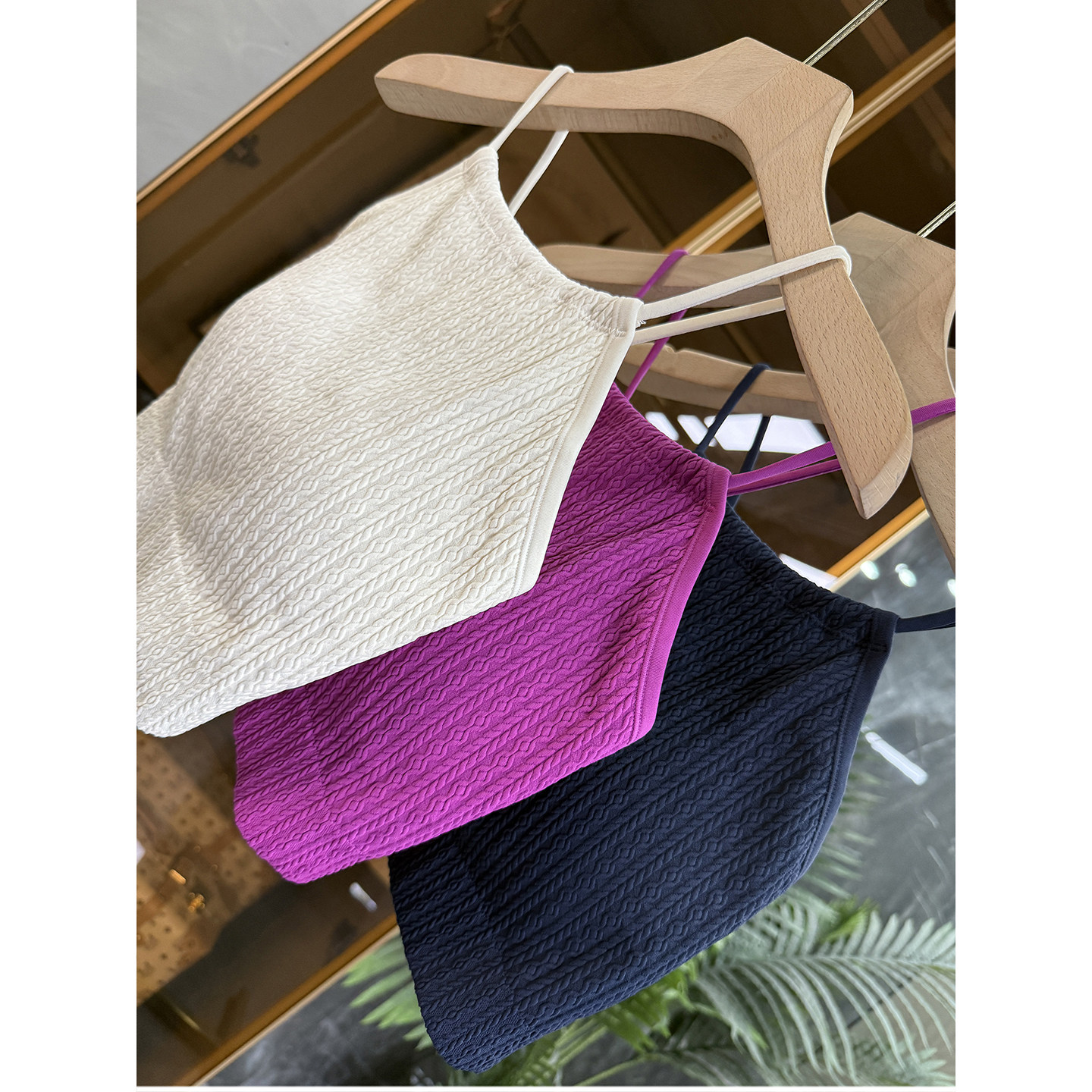 瑜伽吊带带胸垫运动健身美背内衣