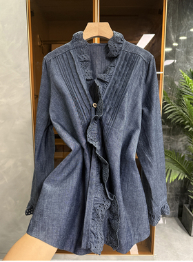美翻！法式风！打揽刺绣花边V领亚麻牛仔衬衫上衣女  736383~JS