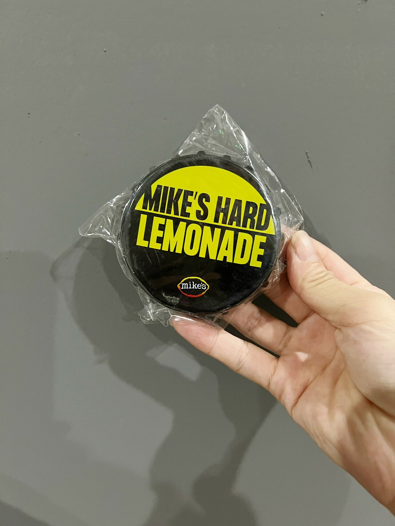 麦克斯创意啤酒开瓶器ps金属酒起子冰箱贴磁性圆形冰箱贴磁吸